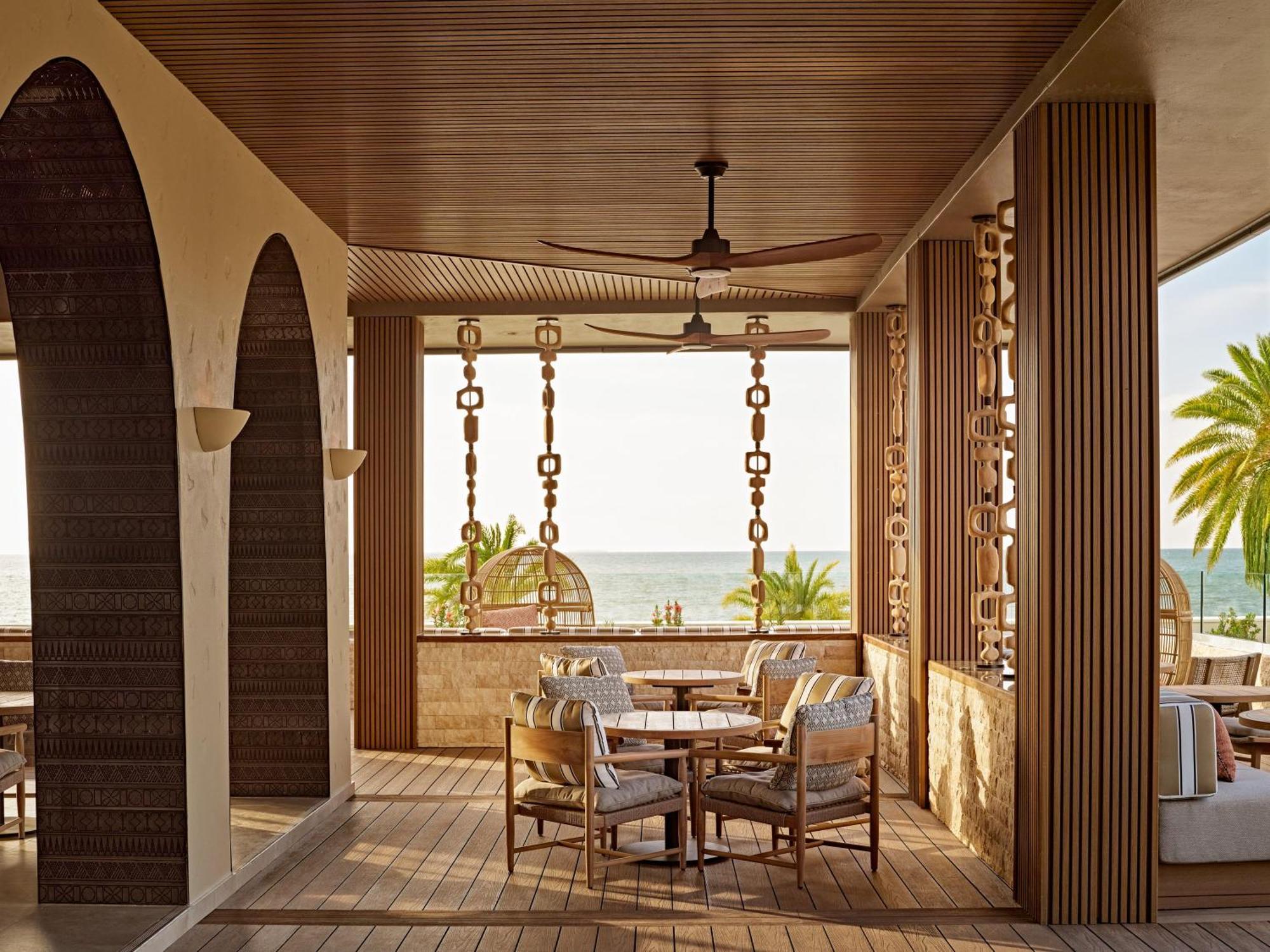 Crowne Plaza Fiji Bay & Spa, An Ihg 5*