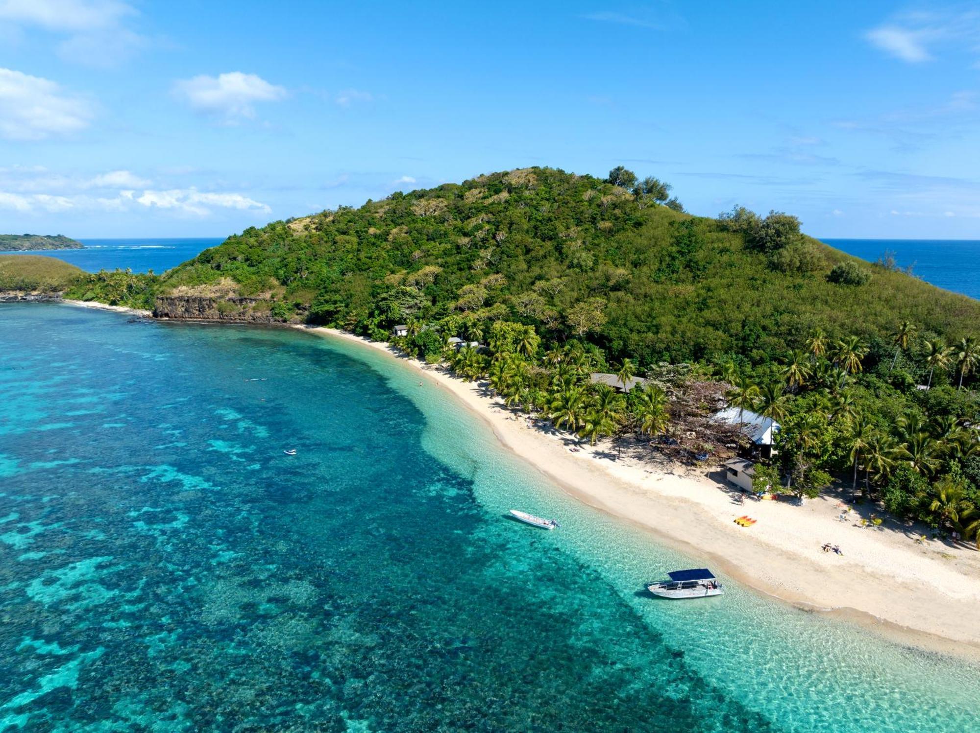 Resort Mantaray Island Nanuya Balavu Island