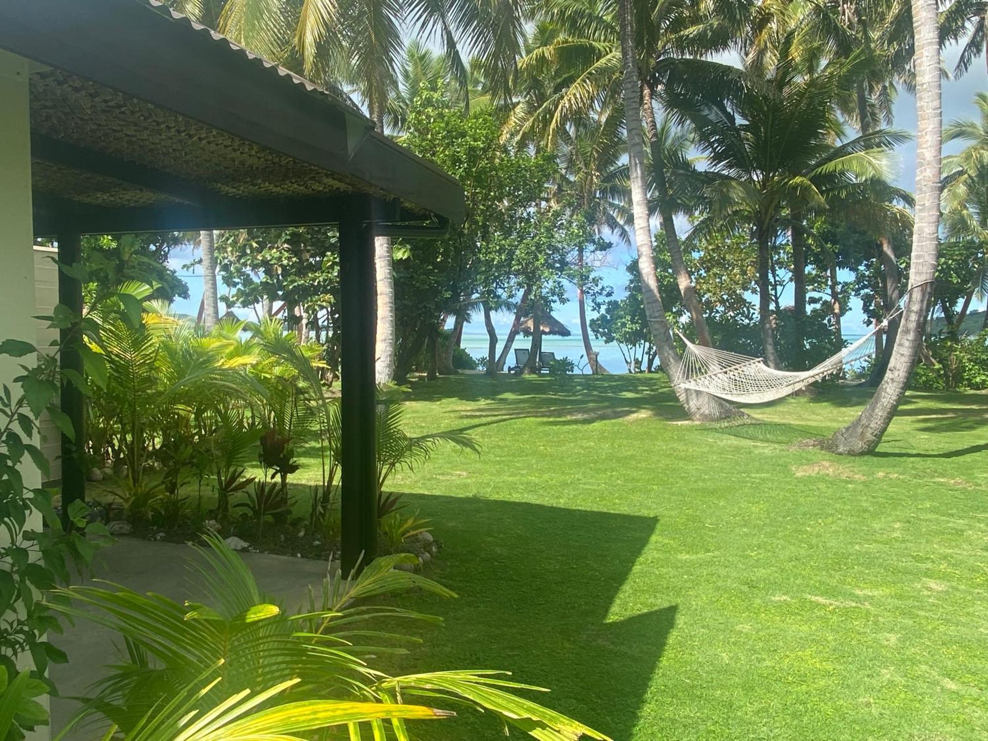 Coconut Beach 3* Tavewa Island