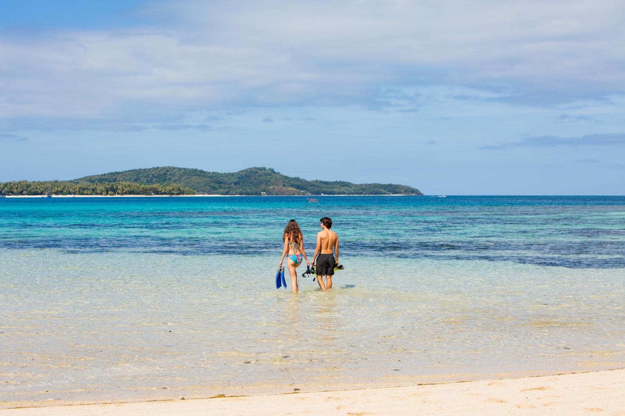 Coconut Beach 3* Tavewa Island