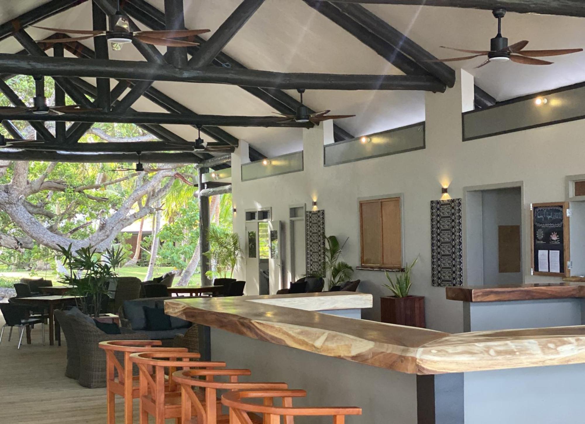 Coconut Beach Resort Tavewa Island