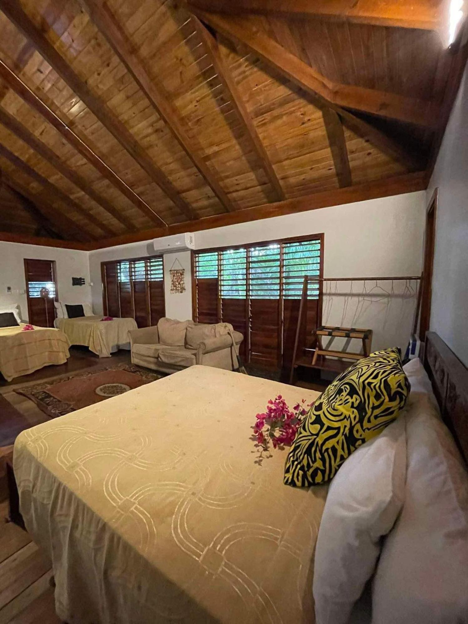 De Vos - The Private Resort Tangangge