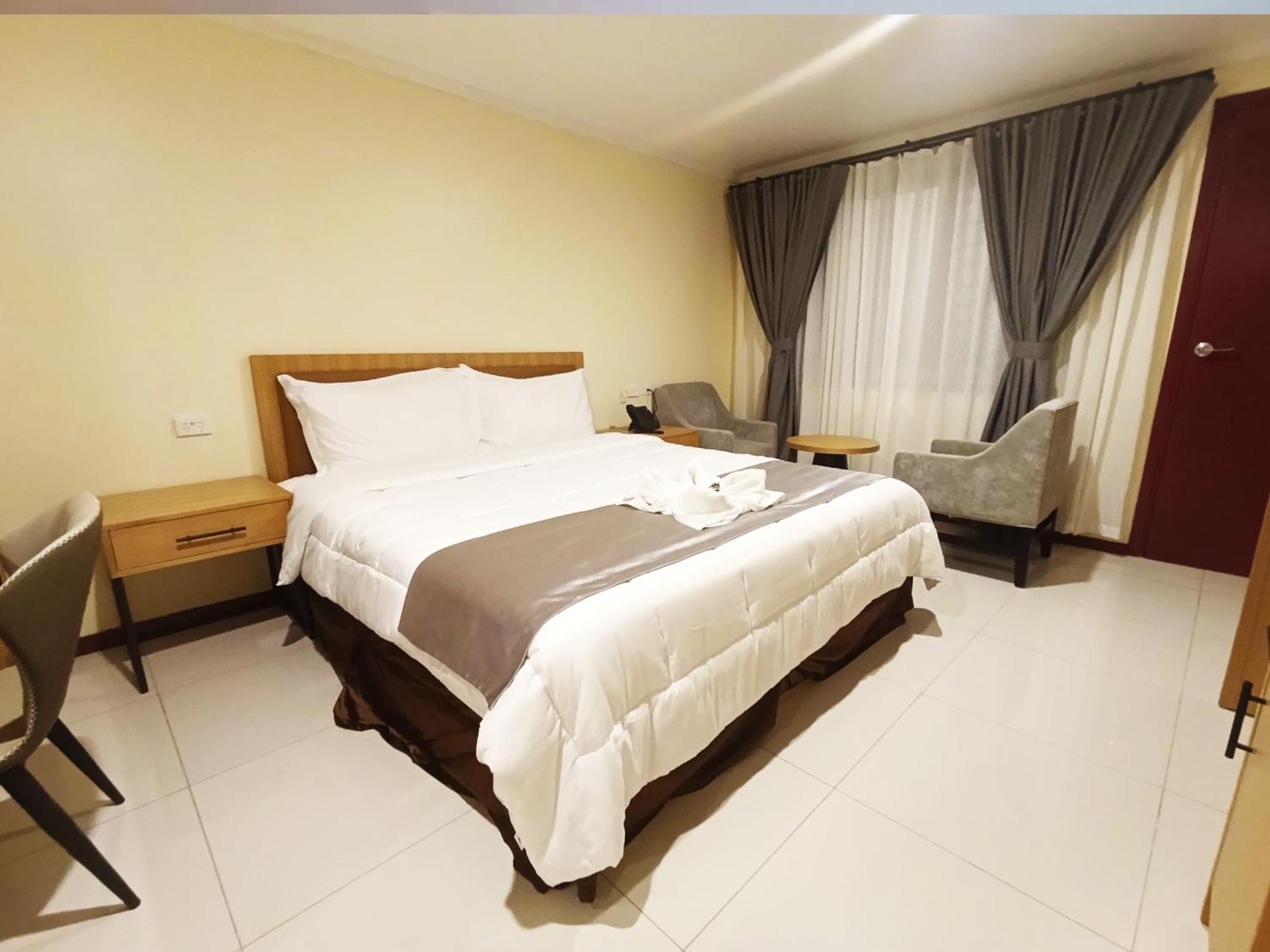 Grand Eastern Hotel 3*