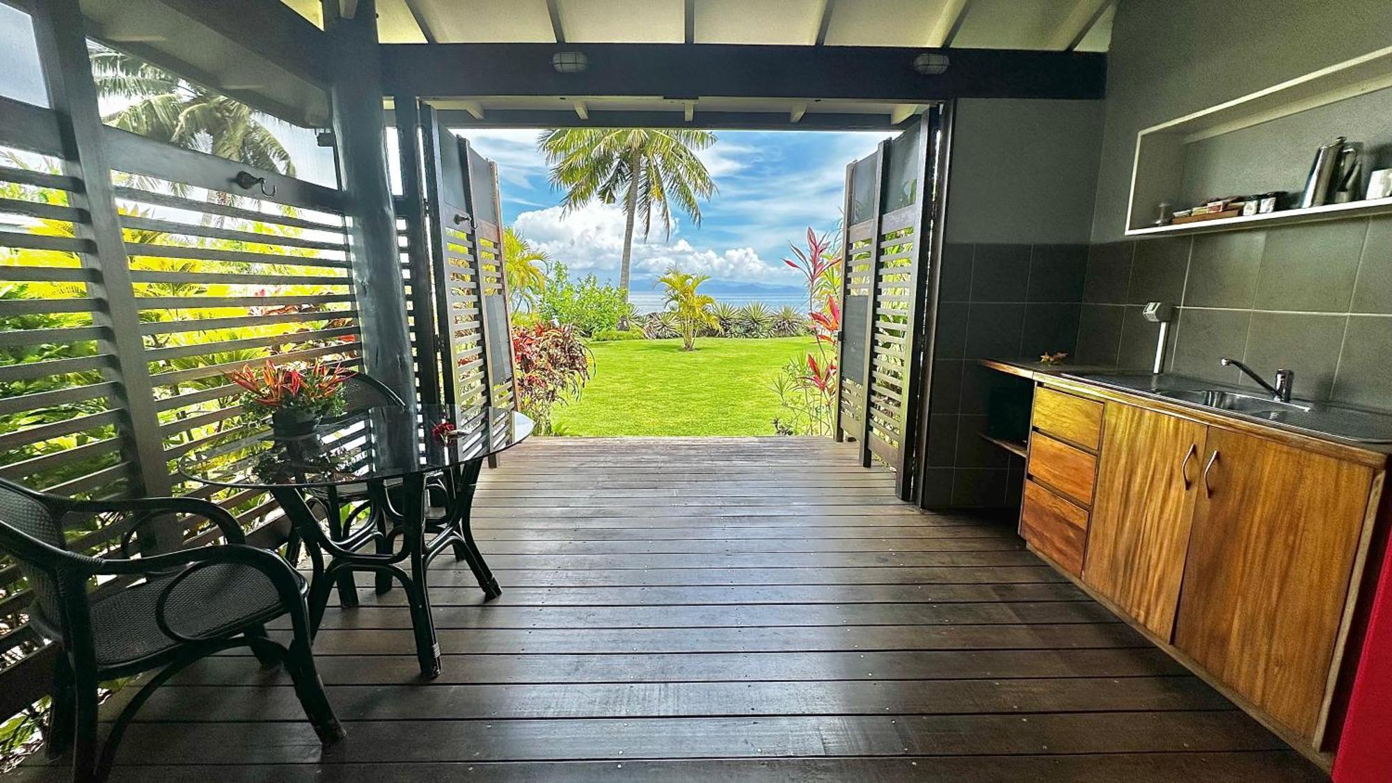 Aroha Taveuni Beachfront Bures Hotel