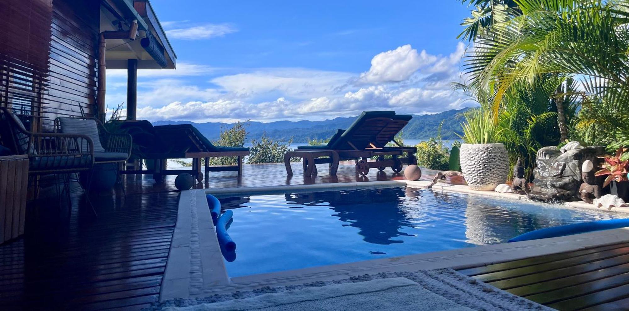 Naveria Heights Bed & Breakfast Savusavu