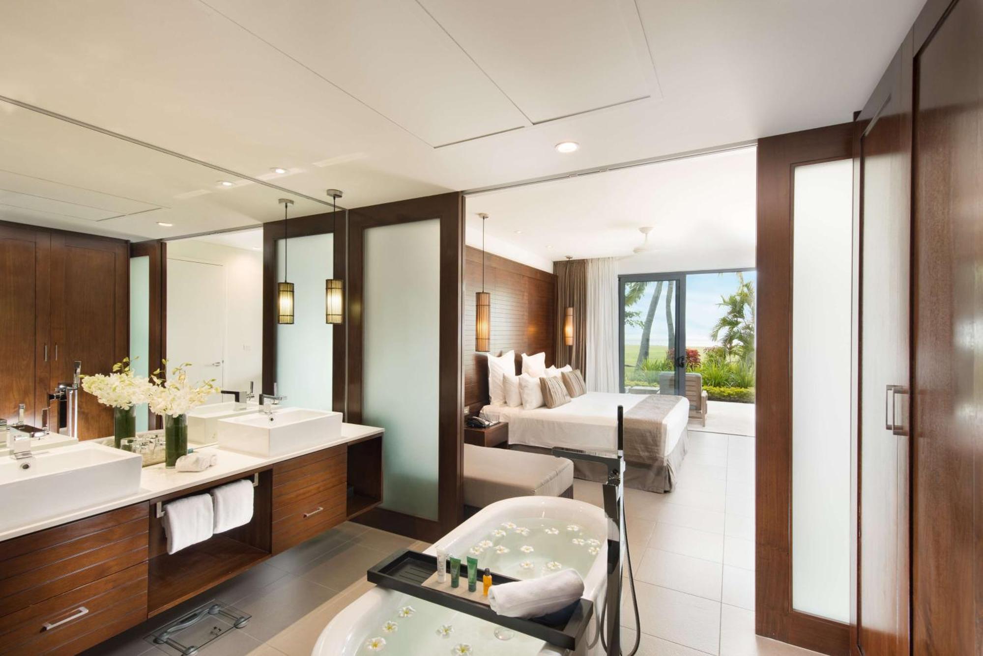 Hilton Fiji And 5*