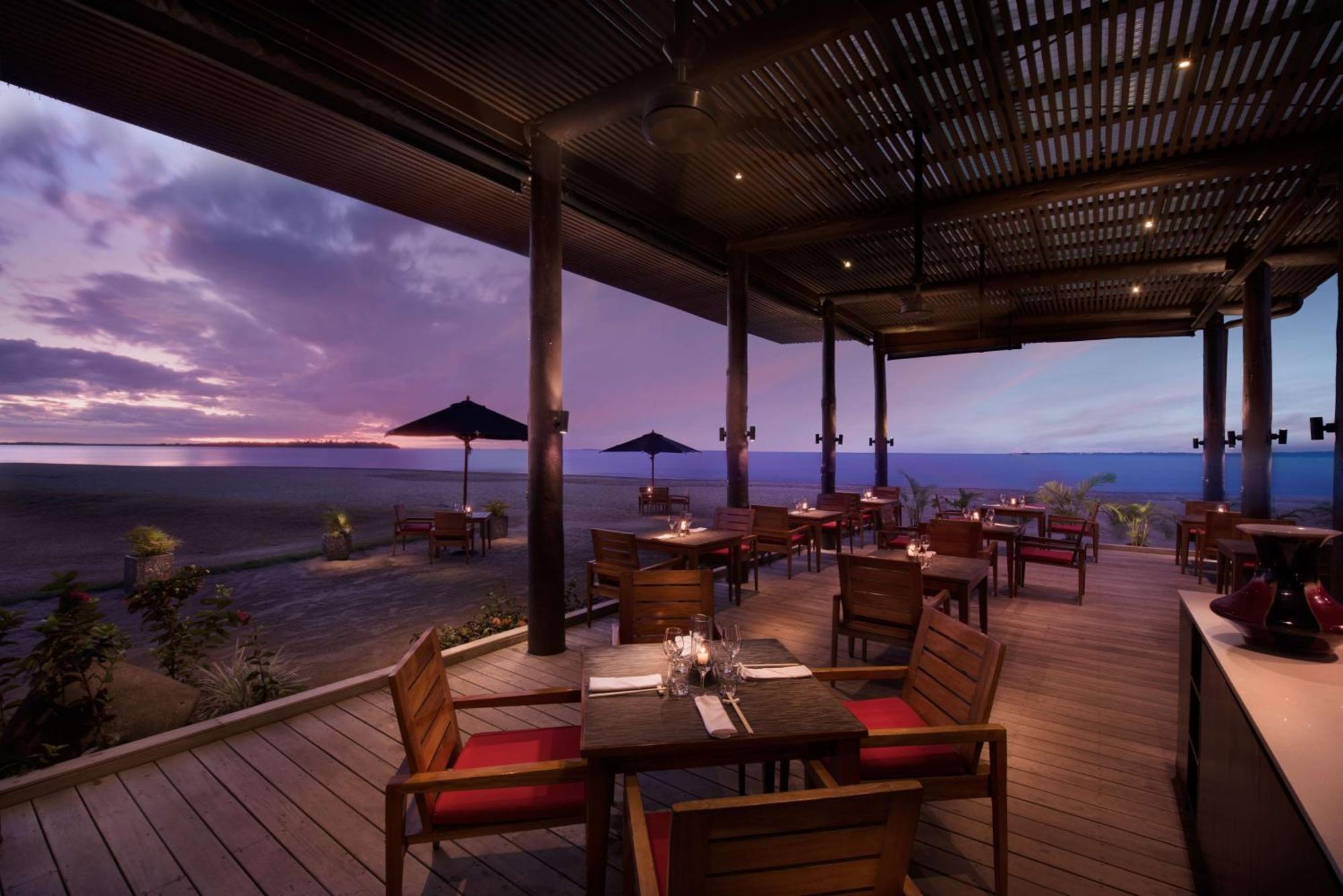Hilton Fiji And 5*