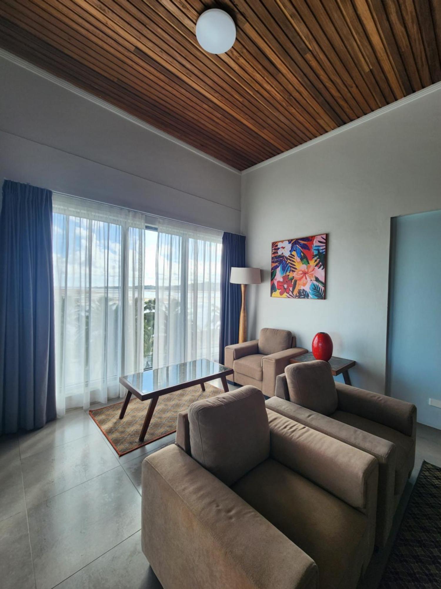 Ramada By Wyndham Seafront Coral Coast Apartment *