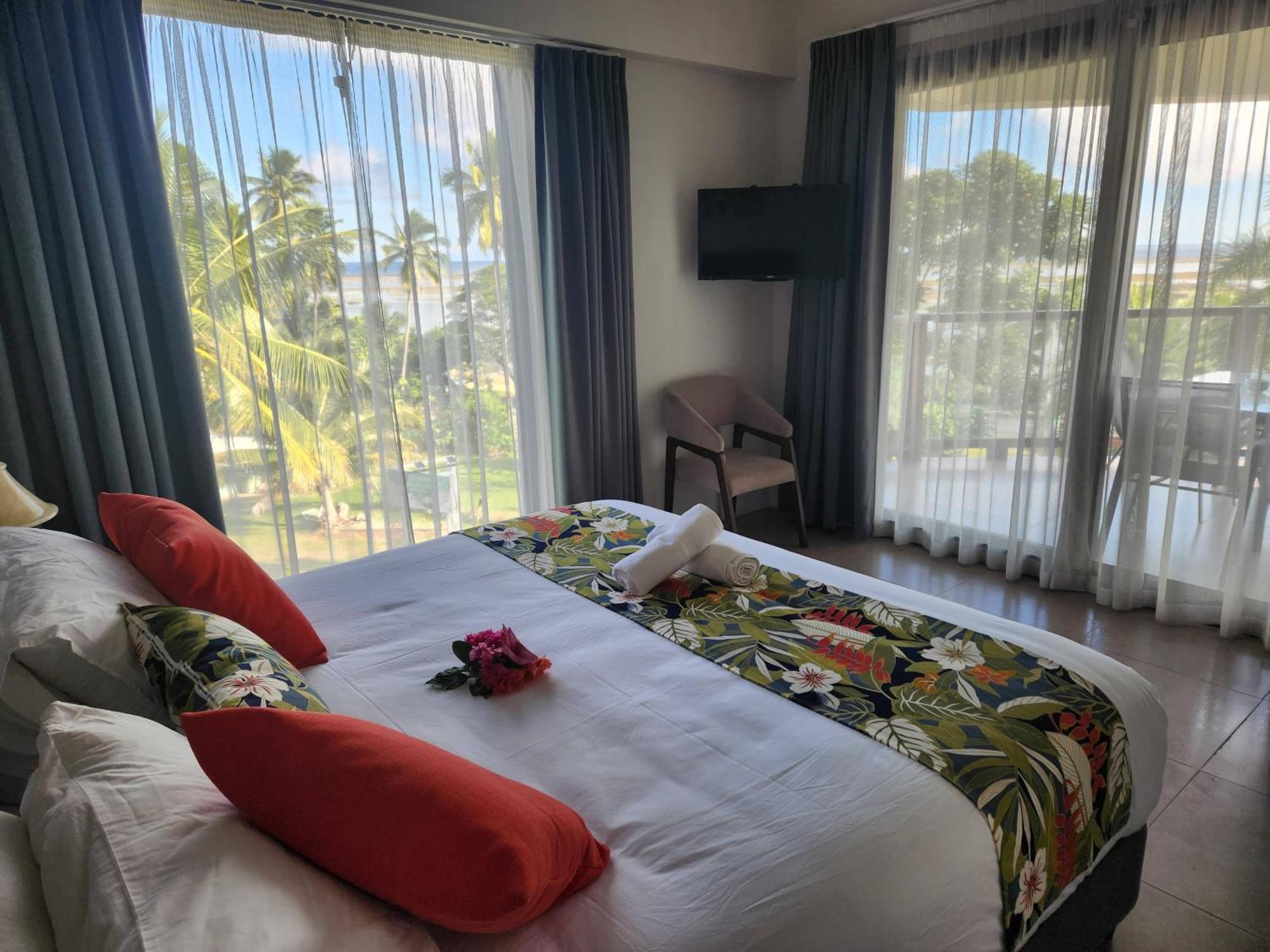 Ramada By Wyndham Seafront Coral Coast