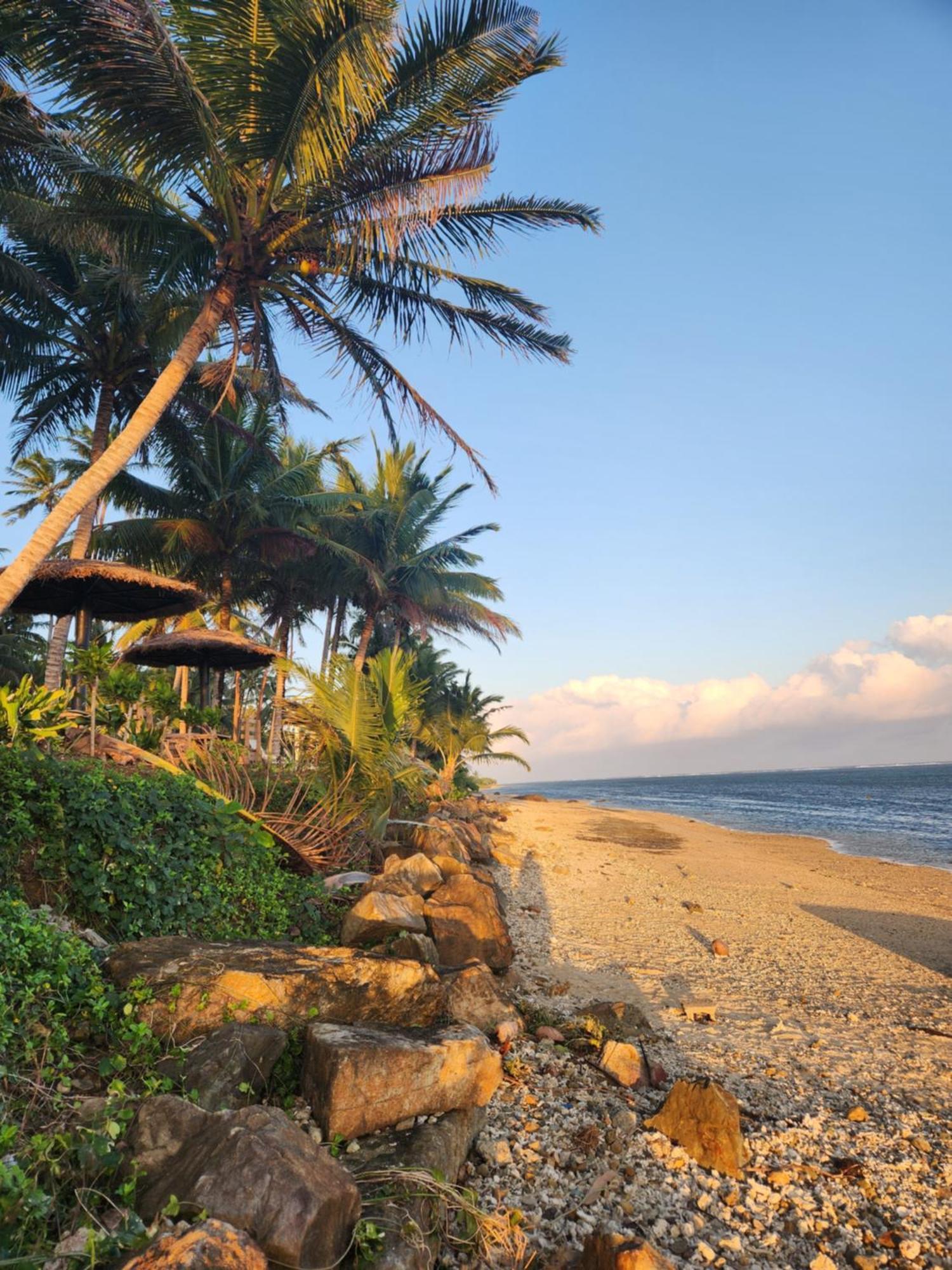 Ramada By Wyndham Seafront Coral Coast Apartment *
