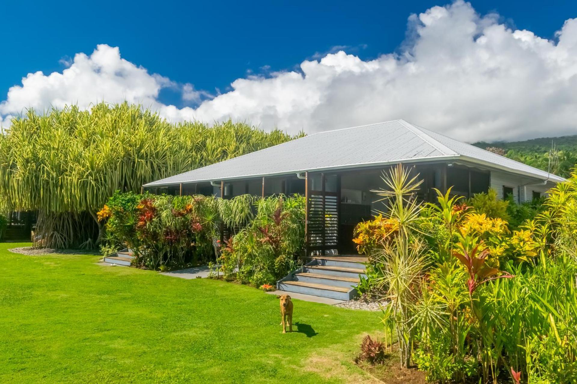Aroha Taveuni Beachfront Bures 3* Waiyevo
