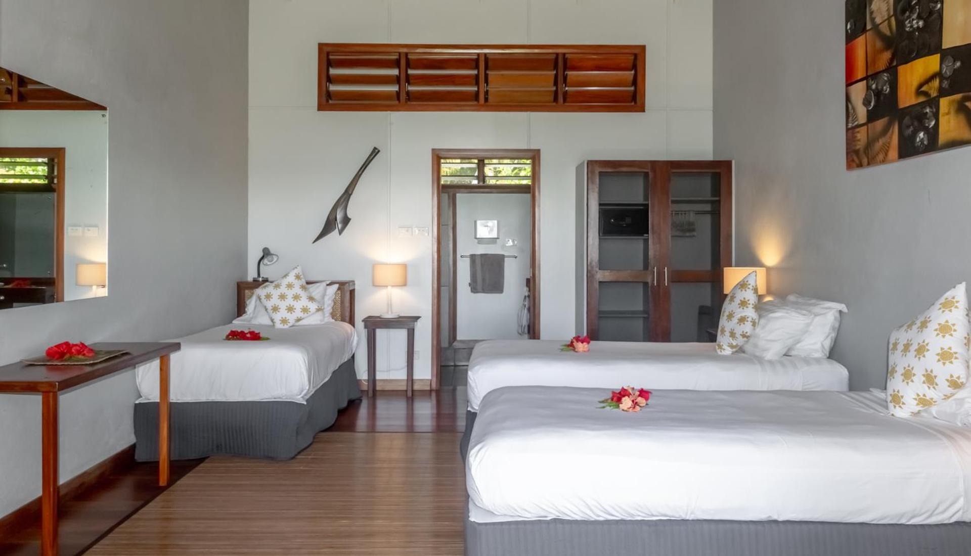 Aroha Taveuni Beachfront Bures Hotel Waiyevo