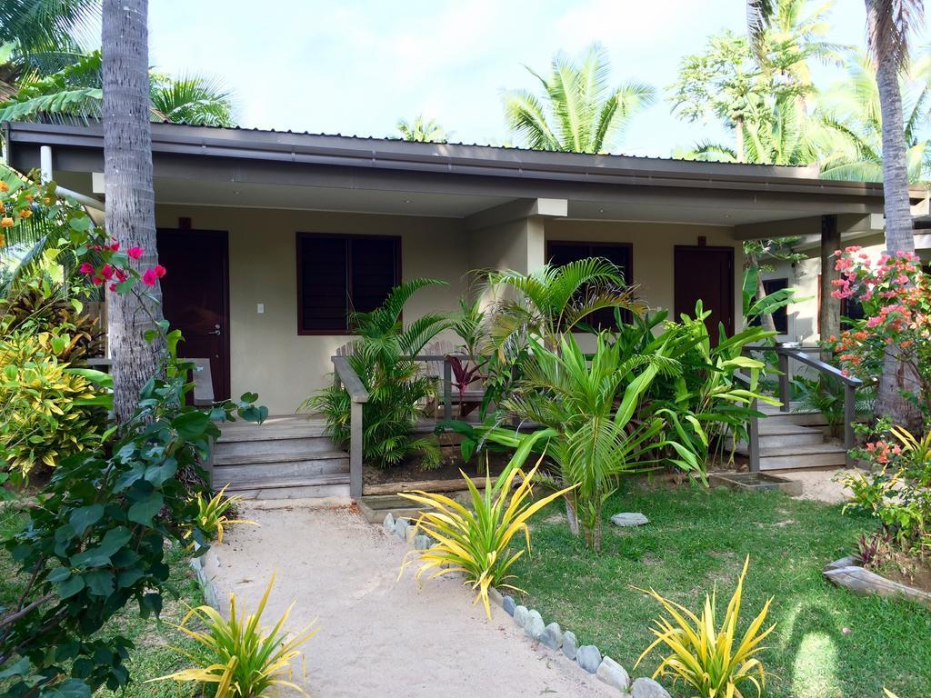 Paradise Cove Resort Naukacuvu Island