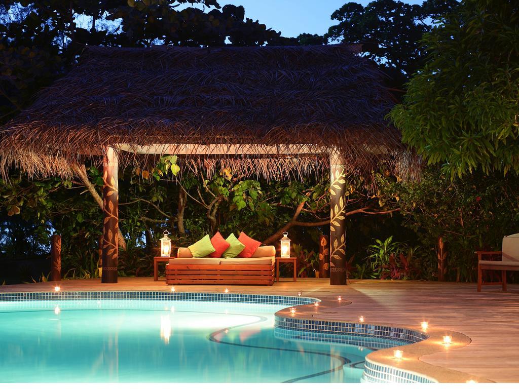 Resort Matangi Private Island - Adults Only