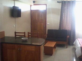 Al - Minhaj Service Apartment *