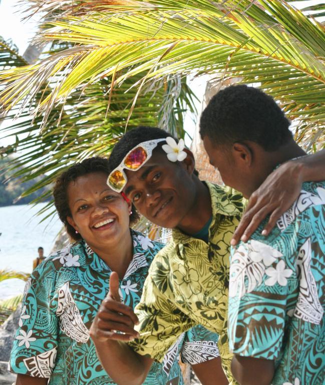 Coconut Beach Resort Tavewa Island