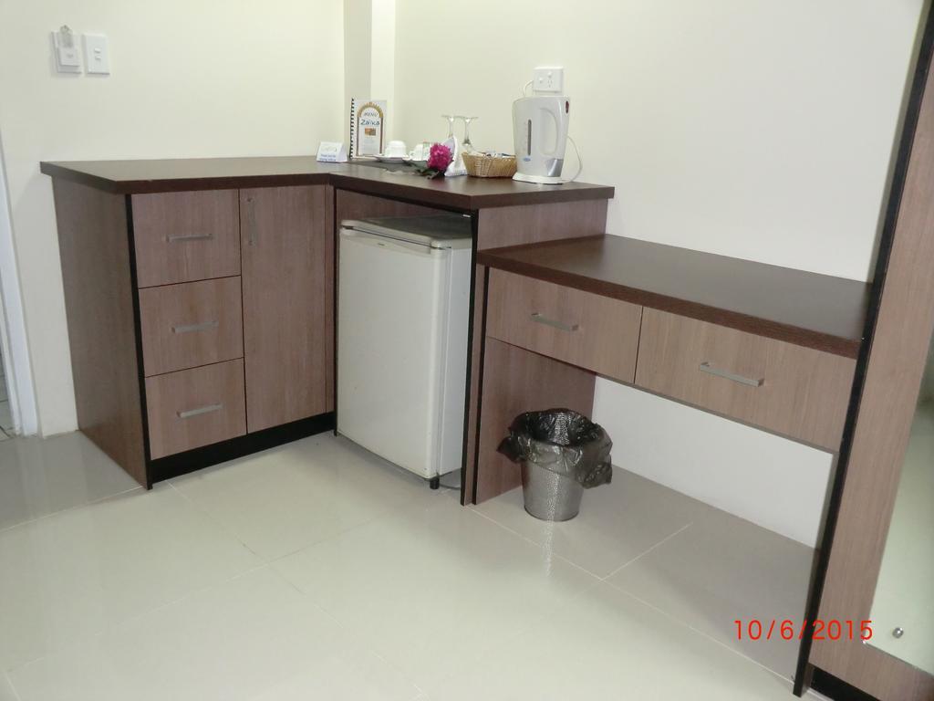 Grand Melanesian Hotel 2*