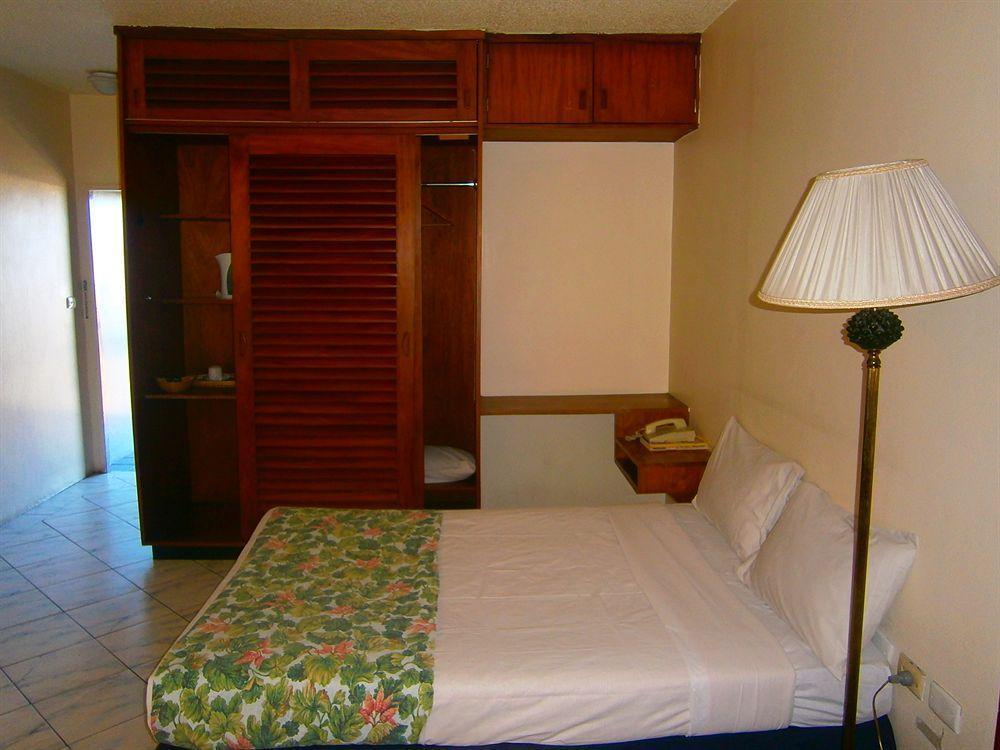Southern Cross Fiji Hotel 3*
