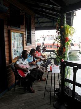 Hot Springs Hotel Savusavu