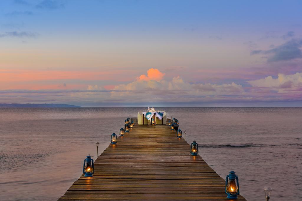 Resort The Remote Resort