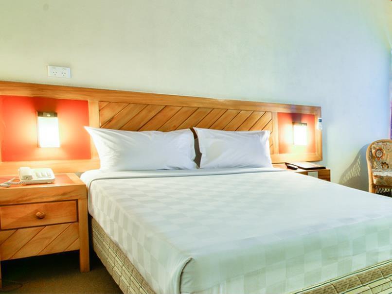 Tanoa Hotel 3*