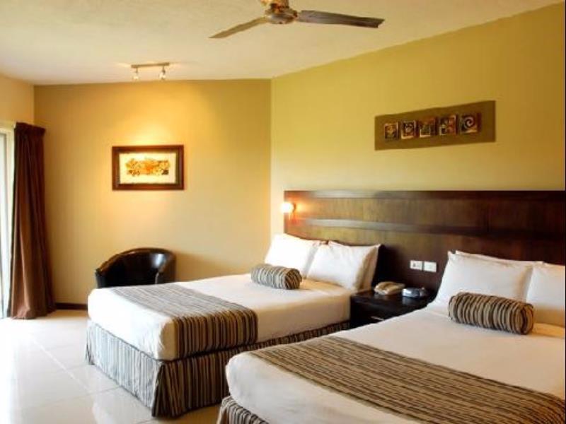 Tanoa Waterfront Hotel