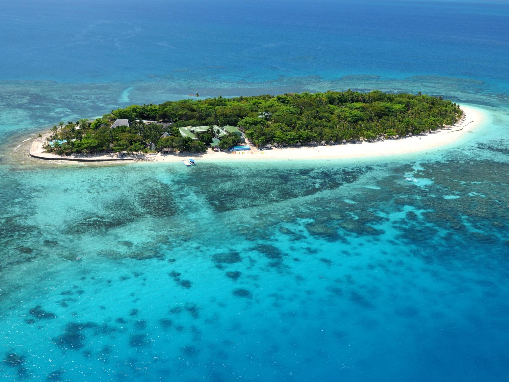Fiji 4* Treasure Island