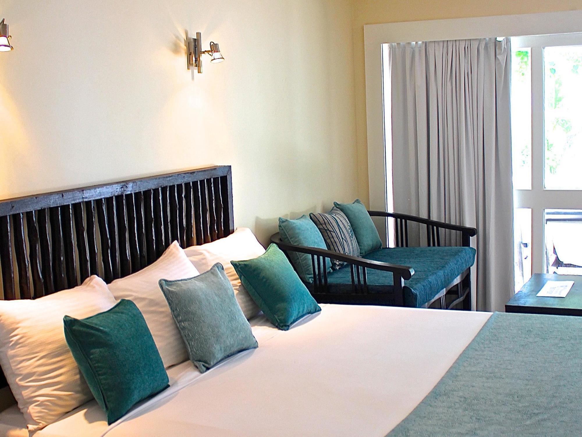 Fiji Resort 4*