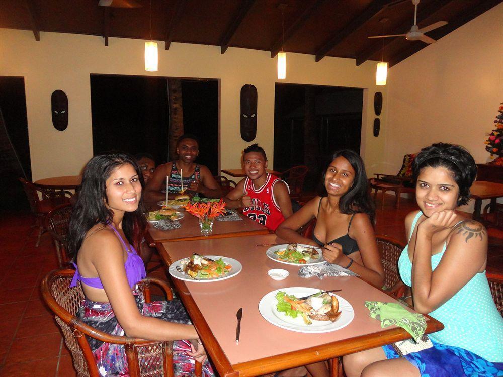 Beachside Hotel 2*