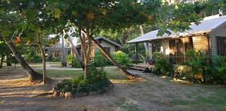 Resort Island Nanuya Lailai
