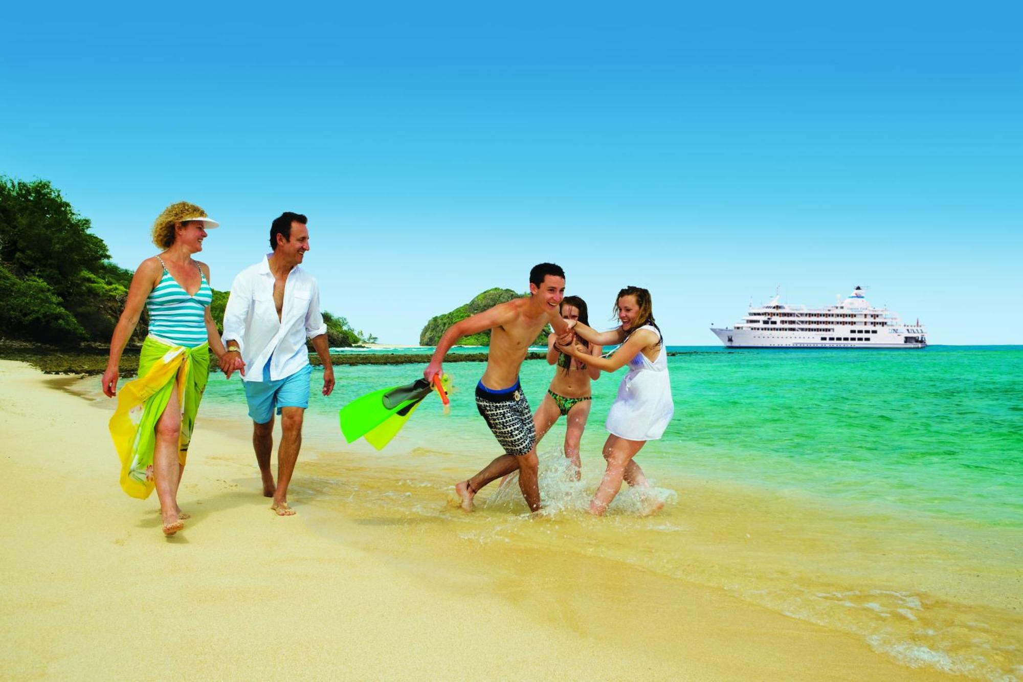 Captain Cook Cruises Fiji 4* Denarau Island