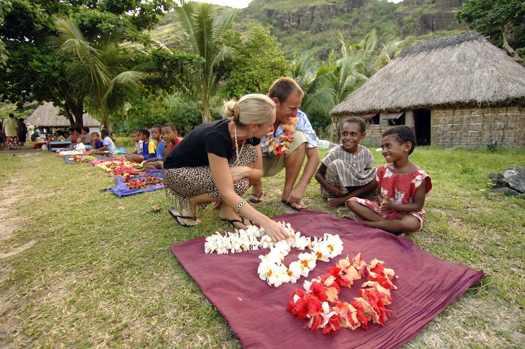  Captain Cook Cruises Fiji