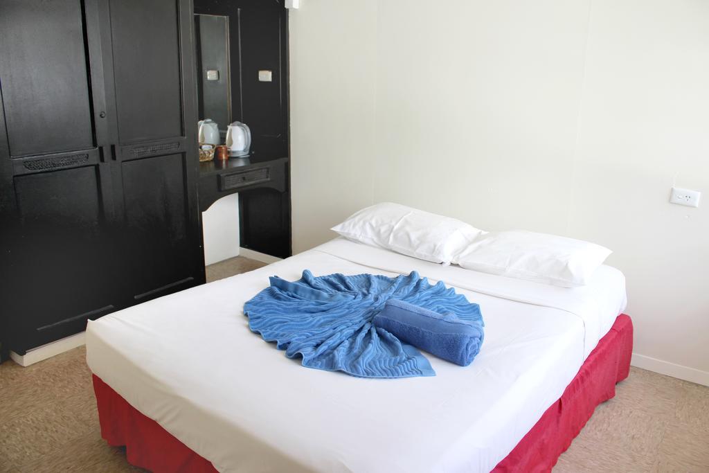 Tropic Of Capricorn Hotel Nadi