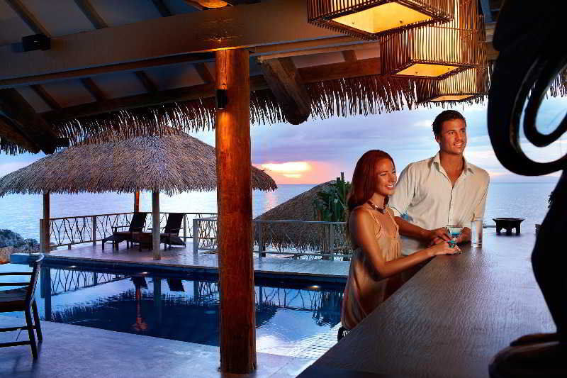 Doubletree By Hilton Fiji - Sonaisali Island Resort Nadi