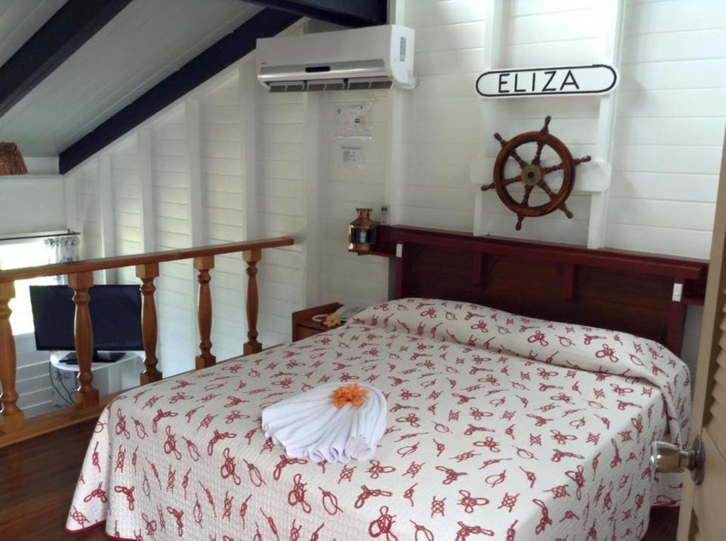 Crows Nest 3*