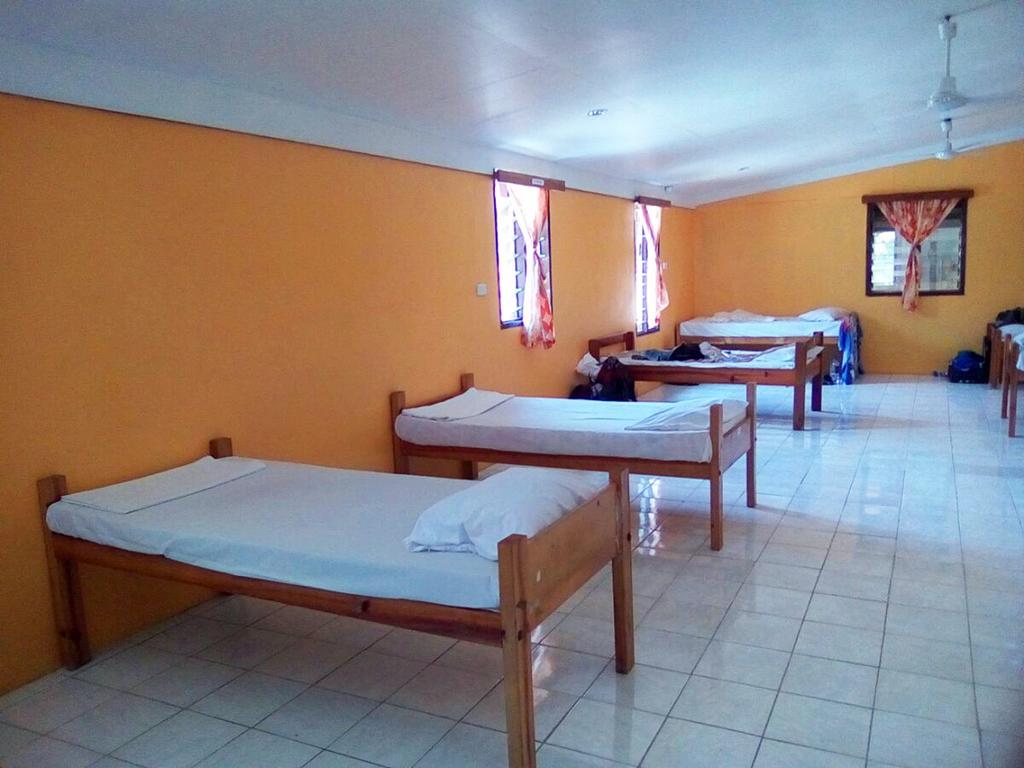 Ratu Kini Backpackers & Dive