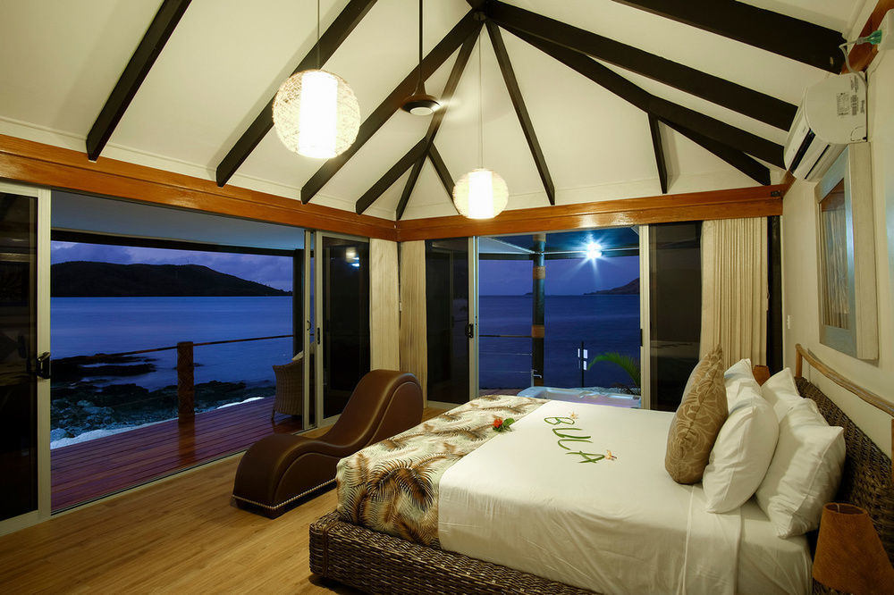 Resort Island 3*