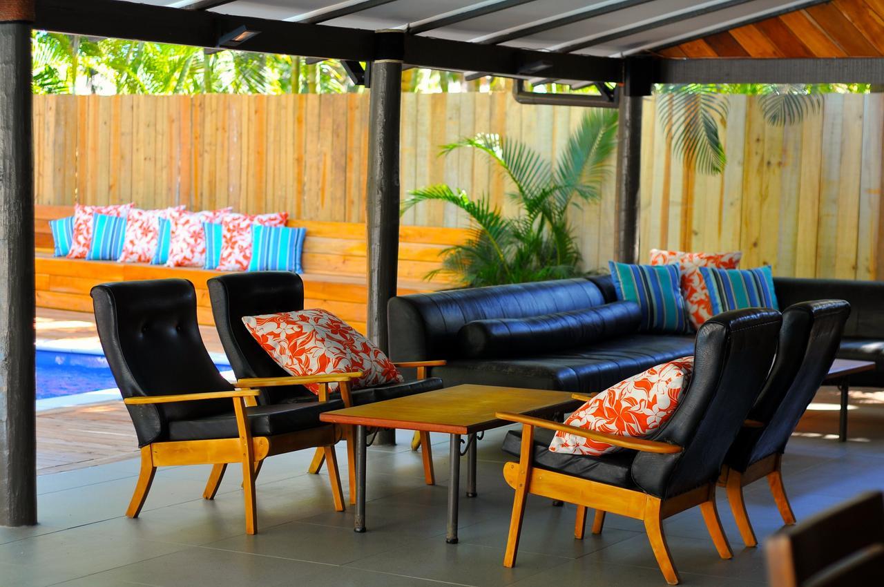 Oasis Palms