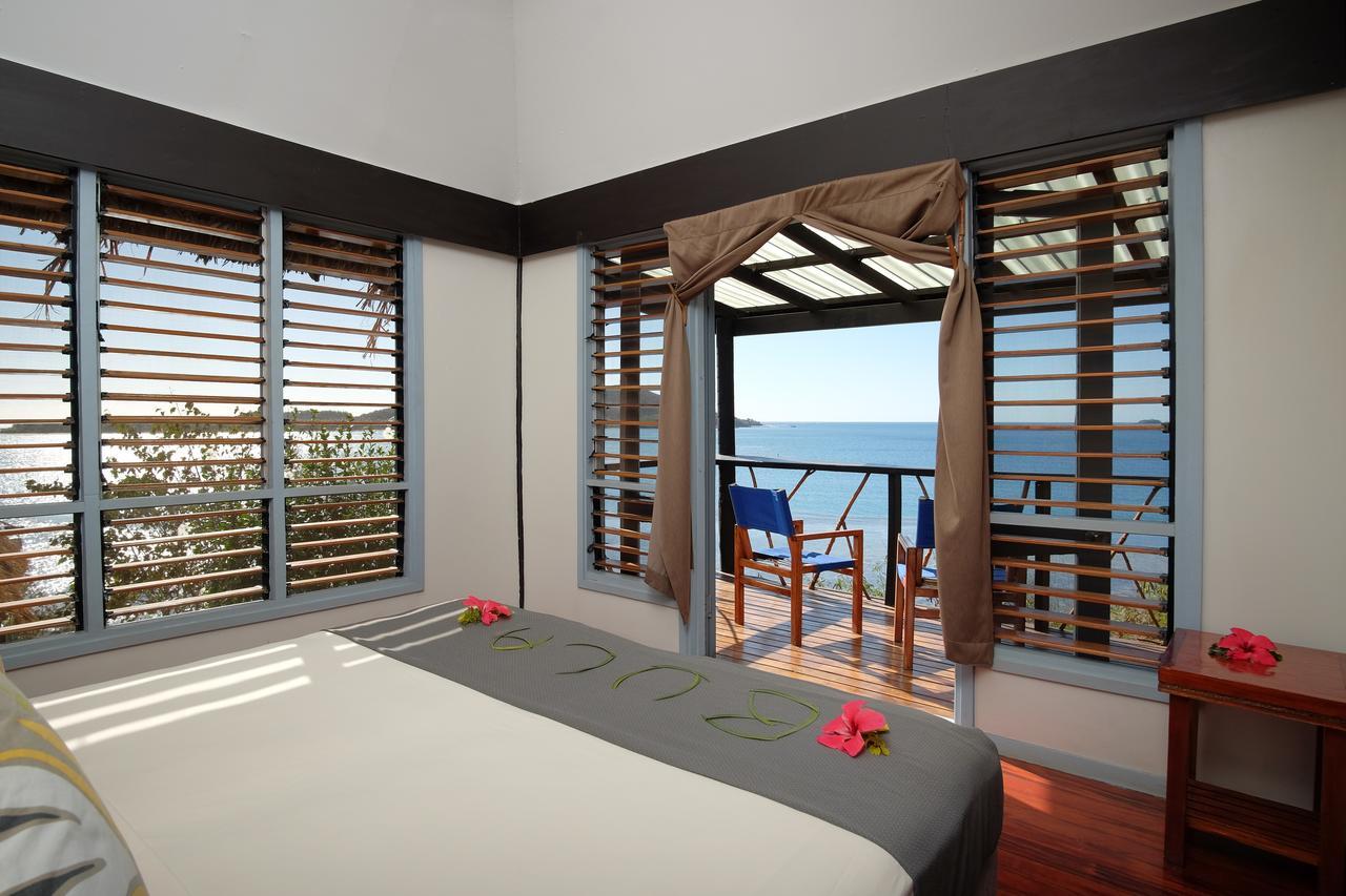 Island 3*