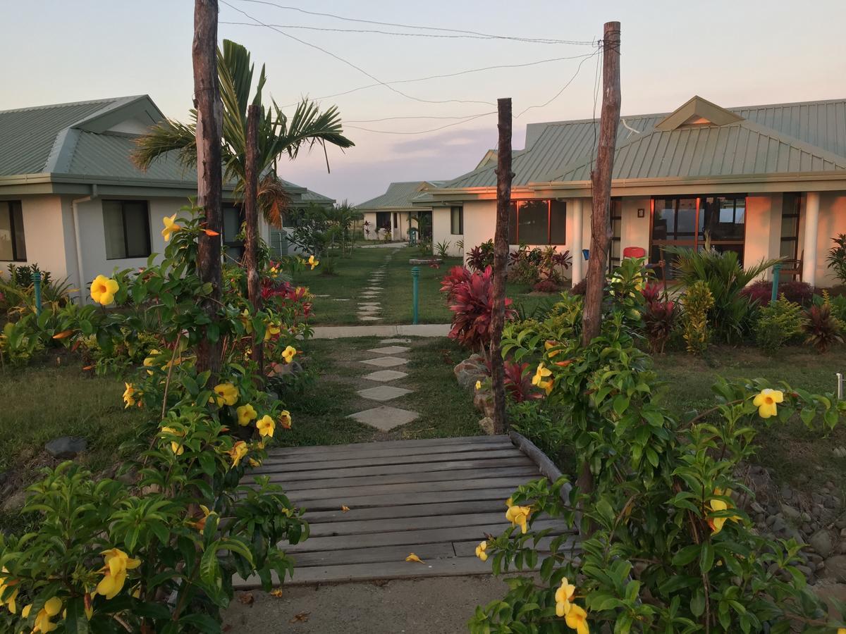 Bayview Cove 3*