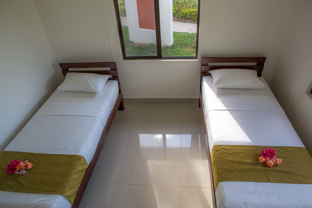 Bayview Cove 3*