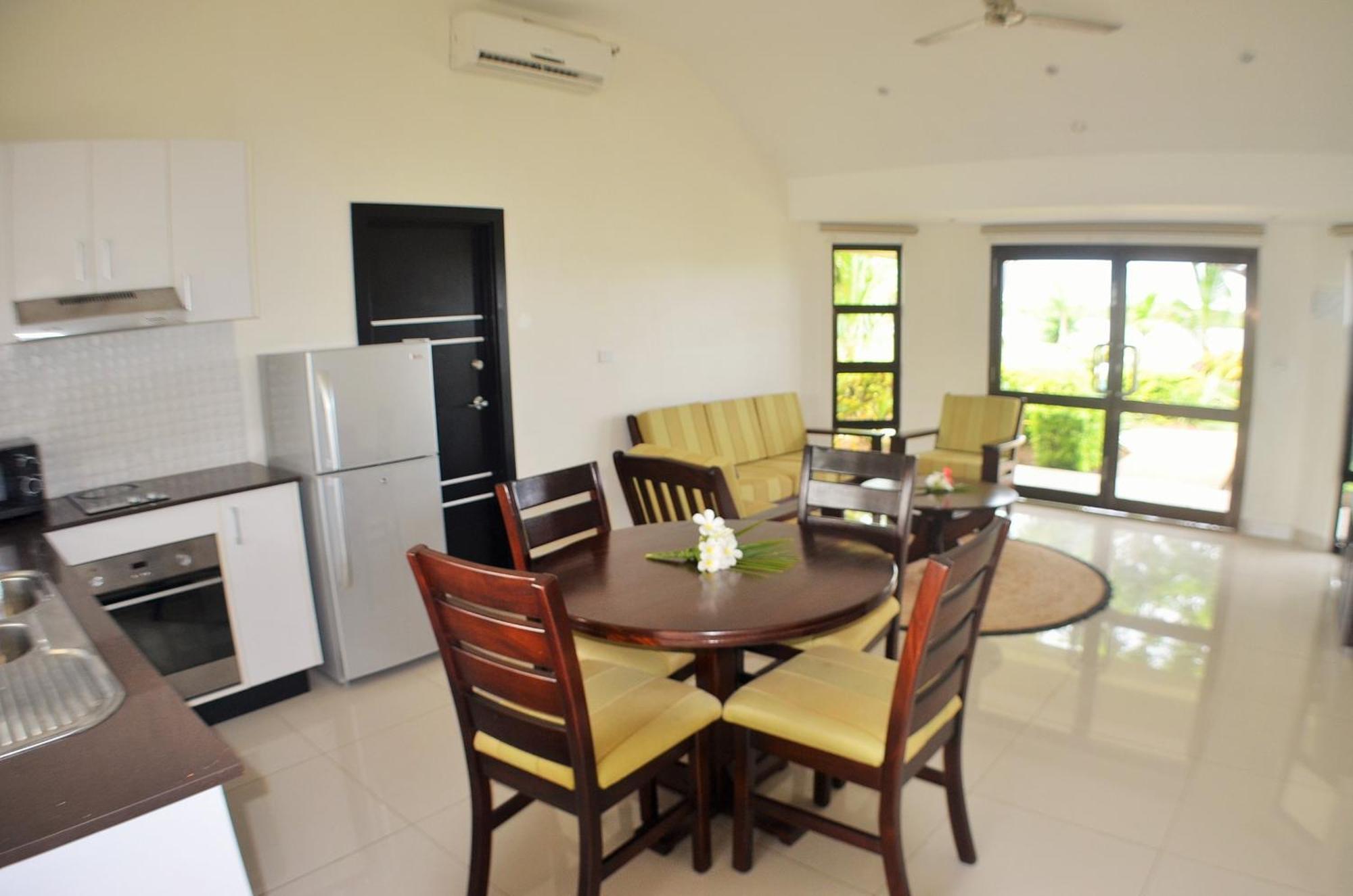 Bayview Cove Resort 3*