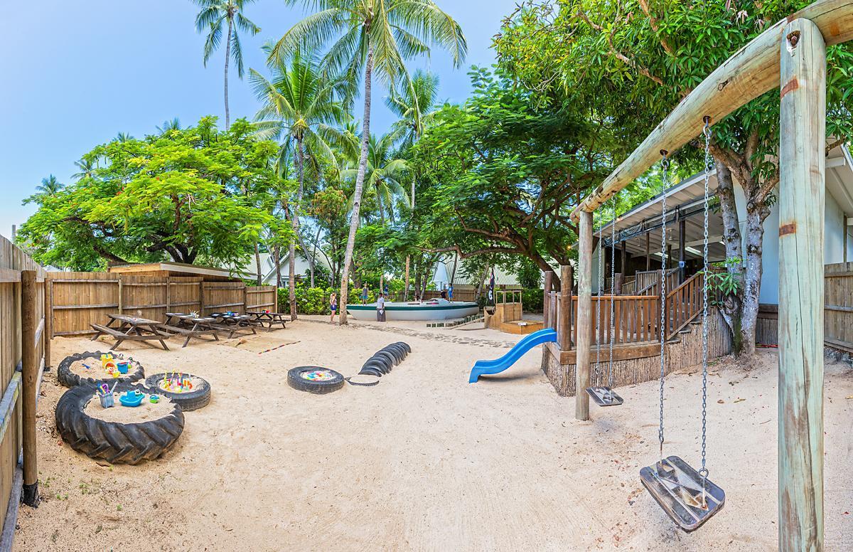 Resort Malolo Island