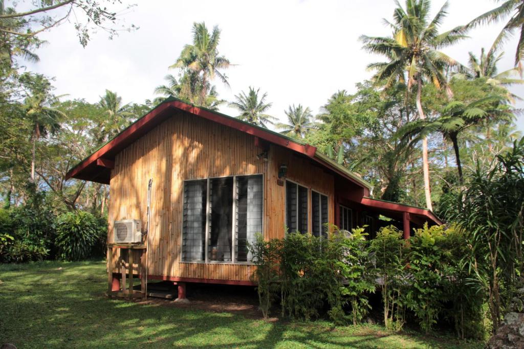 Maravu Taveuni * Matei