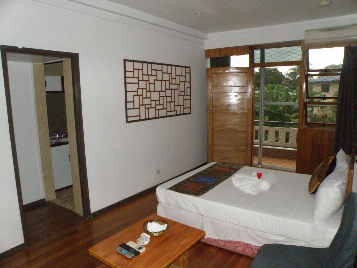 Tagimoucia House Hotel 3*