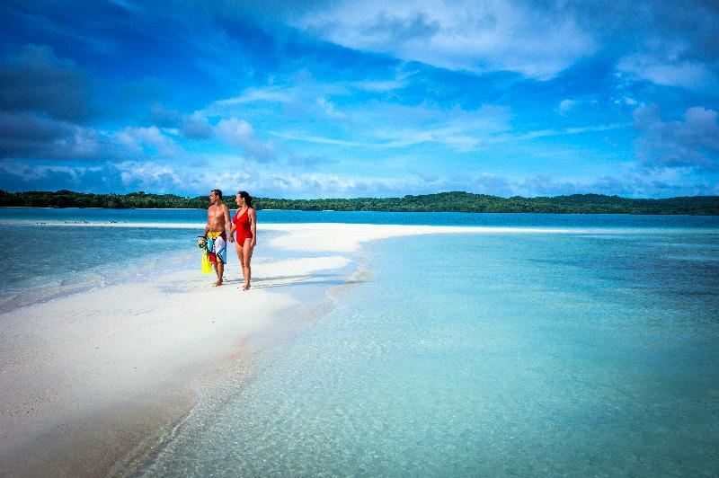 Captain Cook Cruises Fiji