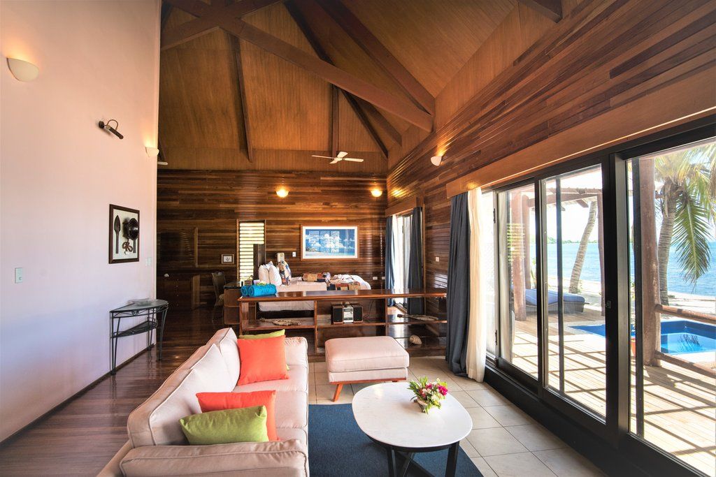 & - Fiji Resort 4*