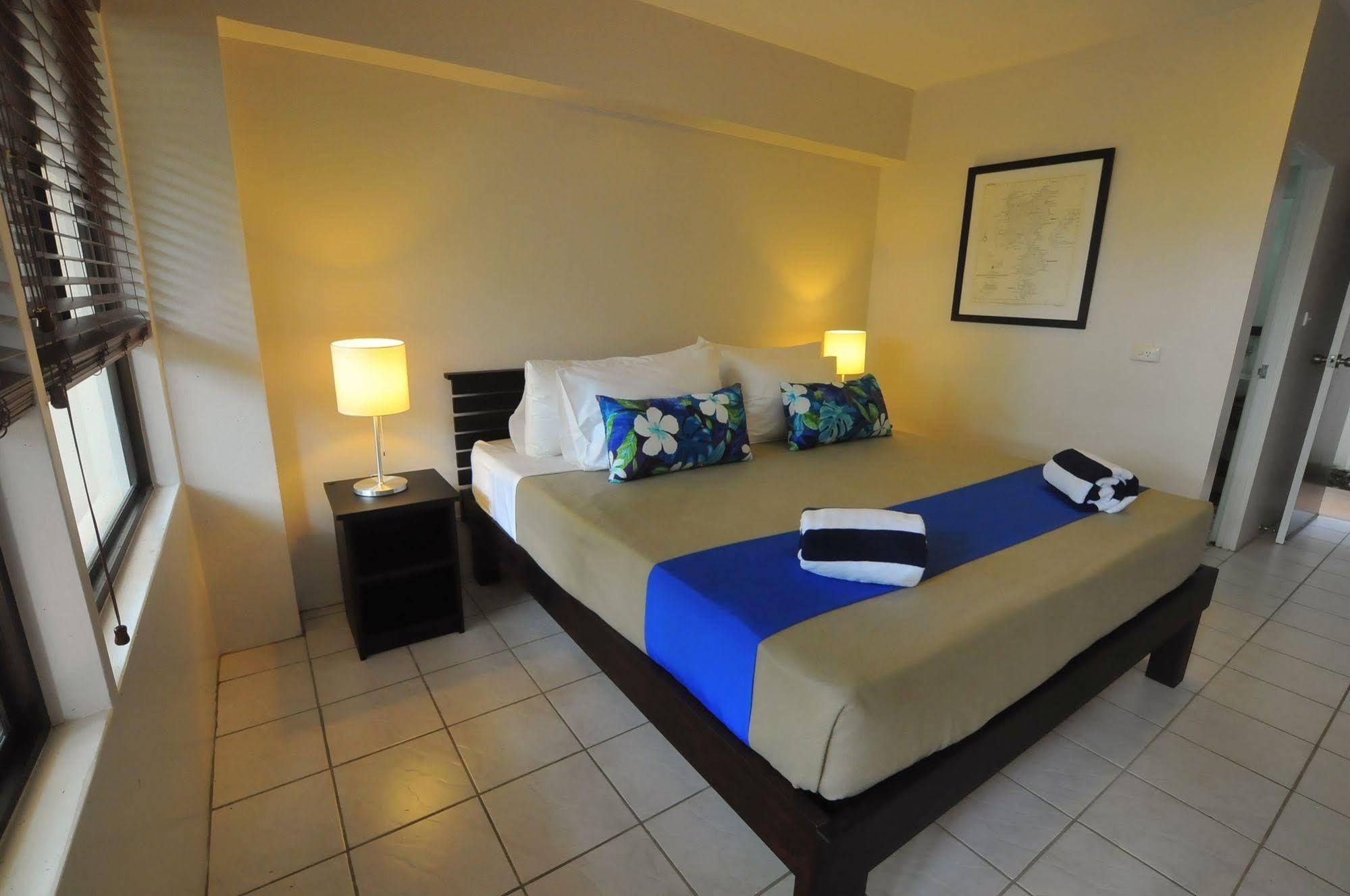Oasis Palms 3*
