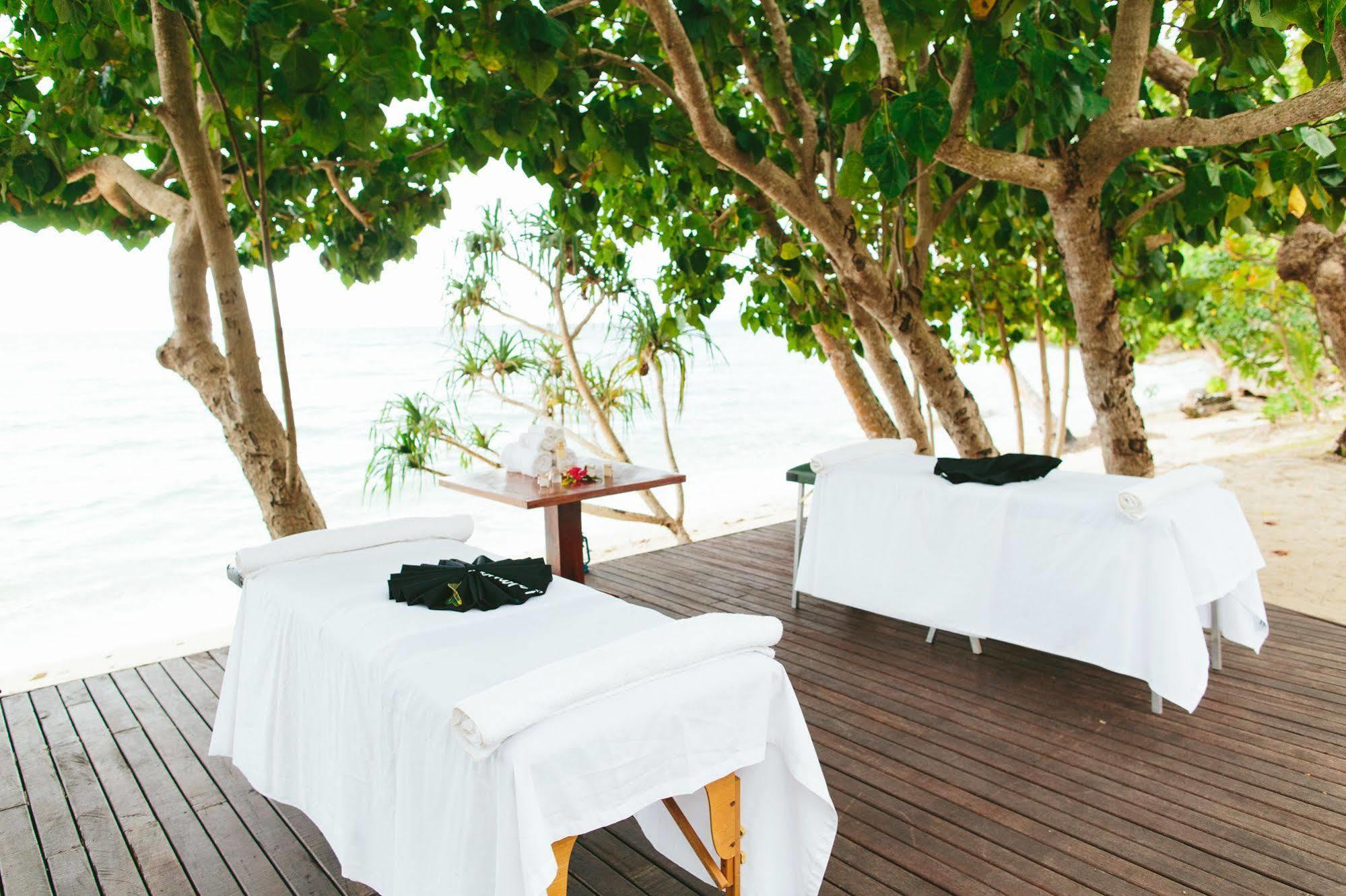 Resort The Remote Resort