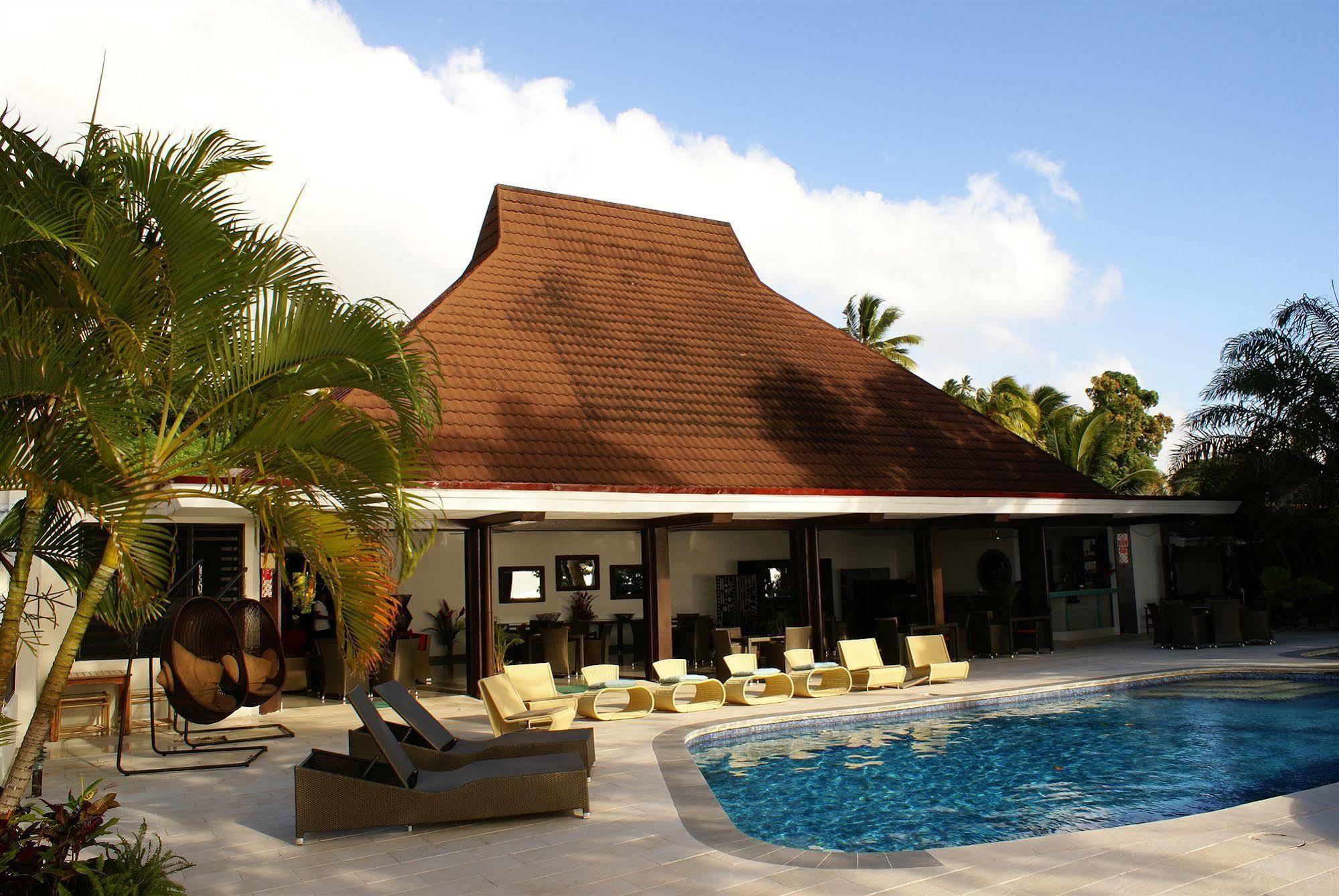 Resort Garden Island Waiyevo